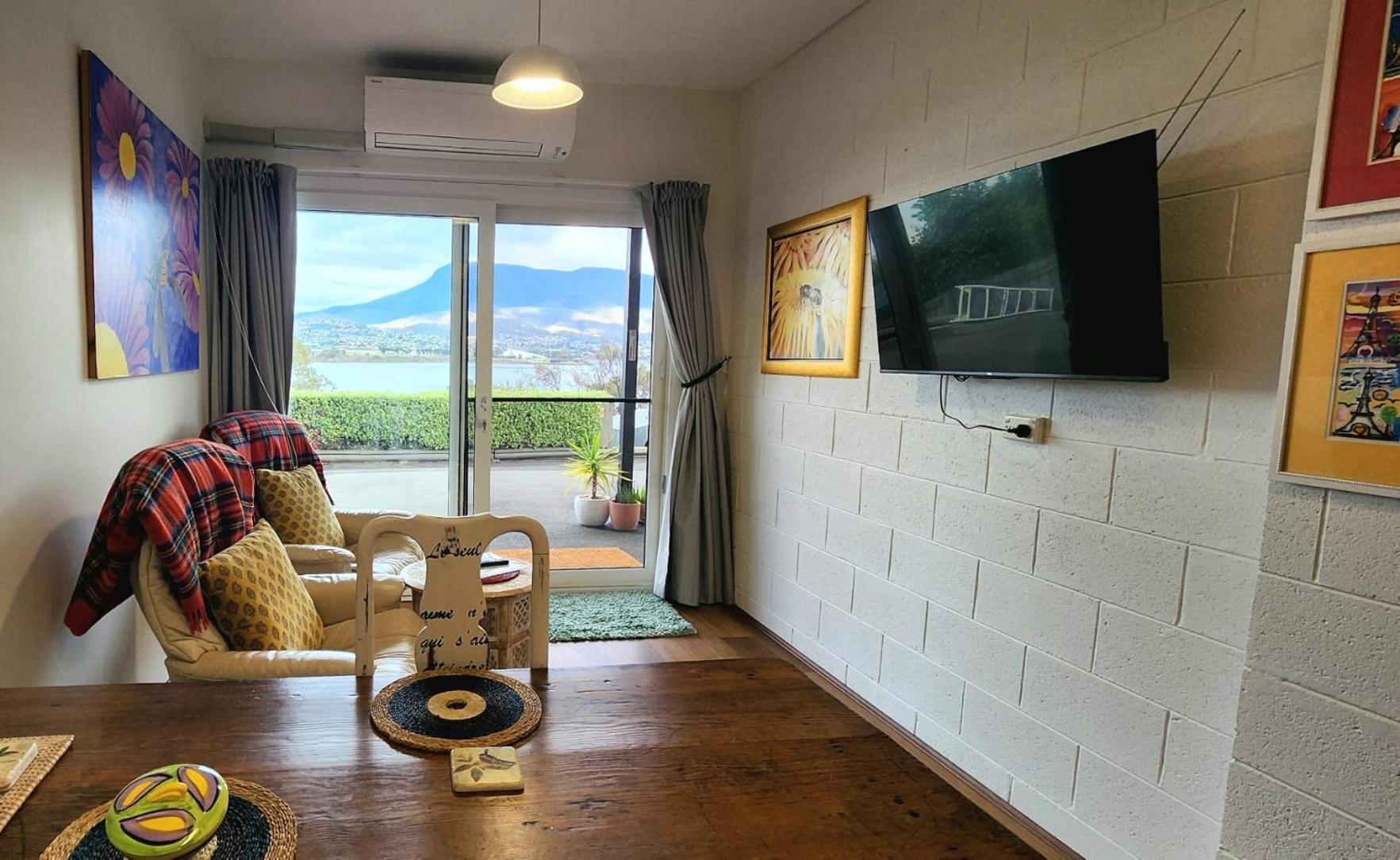 Waterfront Abode - 2 Bedrooms โฮบาร์ต ภายนอก รูปภาพ